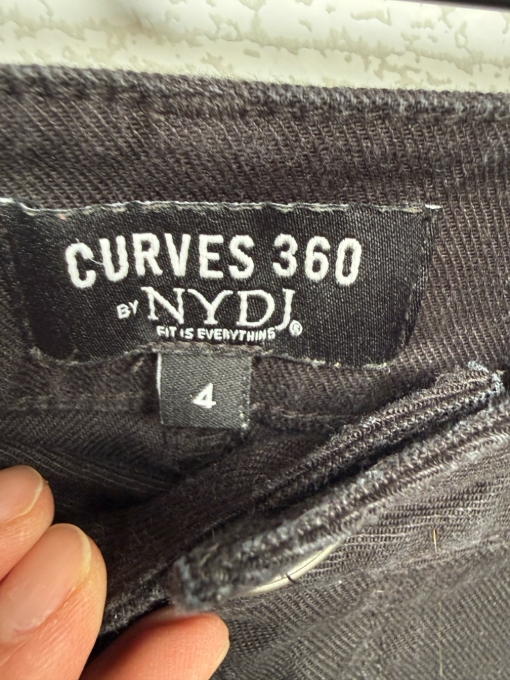 Curves 360 NYDJ Black Linen Blend Straight Leg Pants Stretch Slim Size 4 - Picture 9 of 16